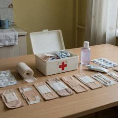 Как быстро собрать тревожную домашнюю аптечку без лишнего