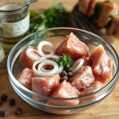 Маринад для шашлыка, который делает мясо мягким и сочным
